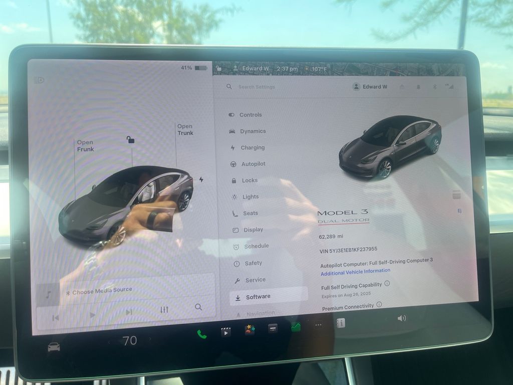 2019 Tesla Model 3 Performance photo 17