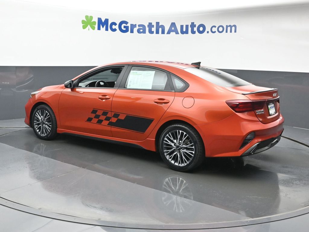 2023 Kia Forte GT-Line photo 15