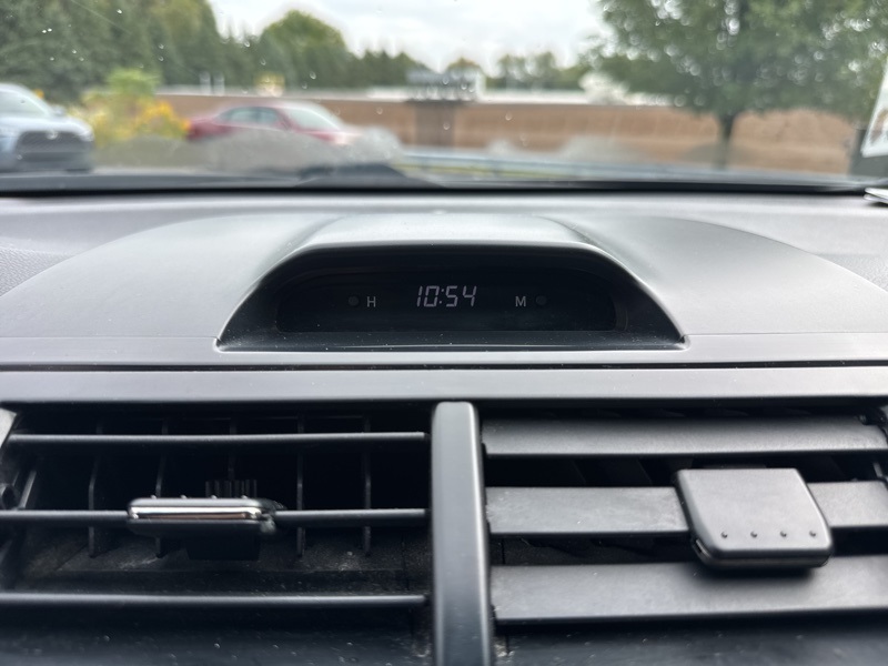 2014 Toyota Camry SE photo 25