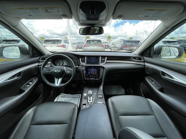 2022 Infiniti QX50 Luxe photo 8