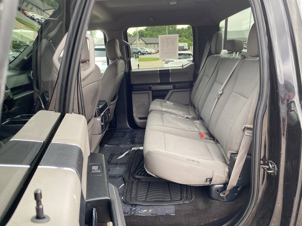 2020 Ford F-150 XL photo 18