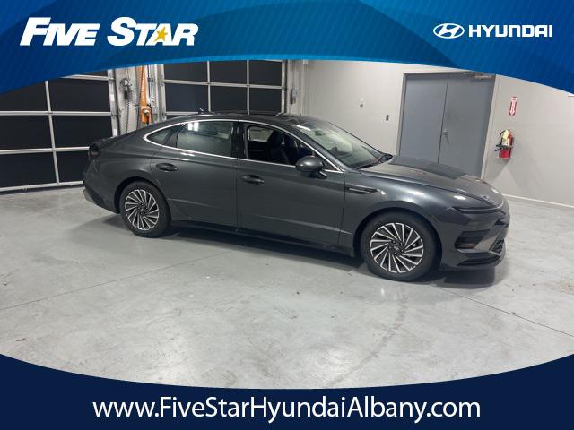 2025 Hyundai Sonata Hybrid Limited's photo