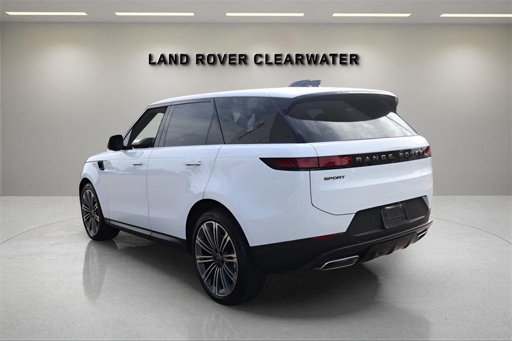 2025 Land Rover Range Rover Sport SE photo 3