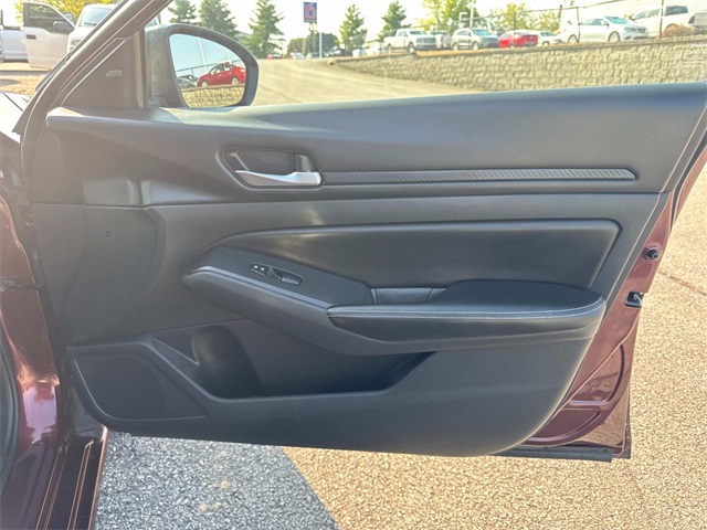 2024 Nissan Altima 2.5 SV photo 20