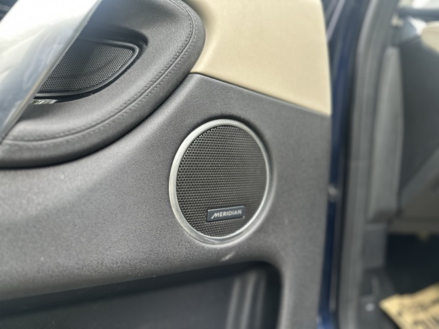 2021 Land Rover Discovery Sport S photo 9