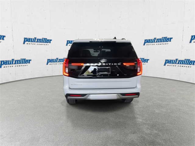2025 Ford Expedition Platinum photo 4