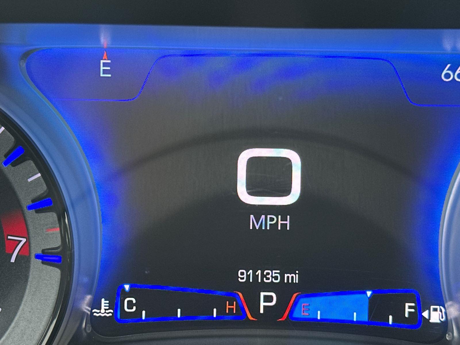 2020 Chrysler 300 photo 11