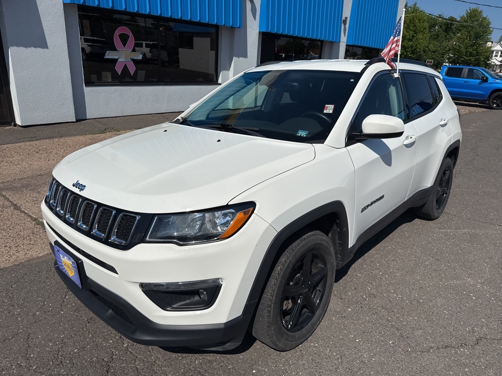 Used 2018 Jeep Compass Latitude with VIN 3C4NJDBB9JT350353 for sale in Superior, WI