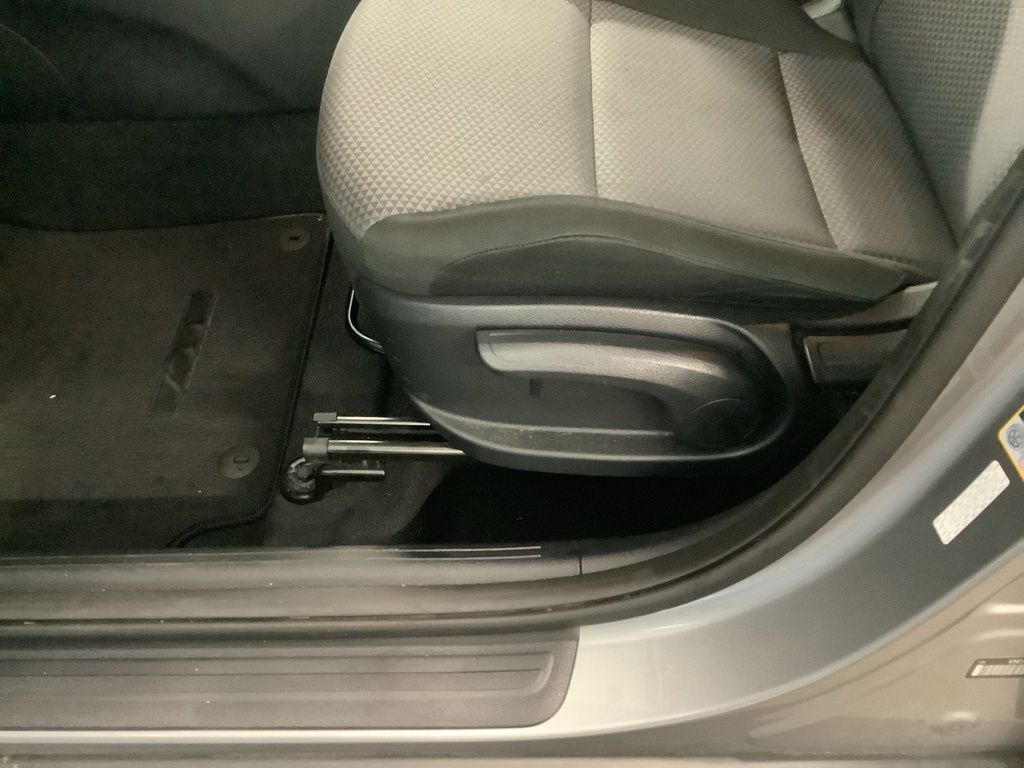 2024 Kia Soul LX photo 24