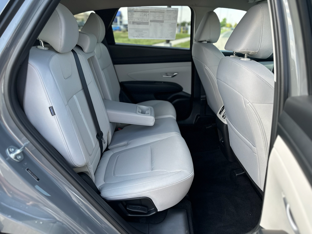 2025 Hyundai Tucson SEL photo 25