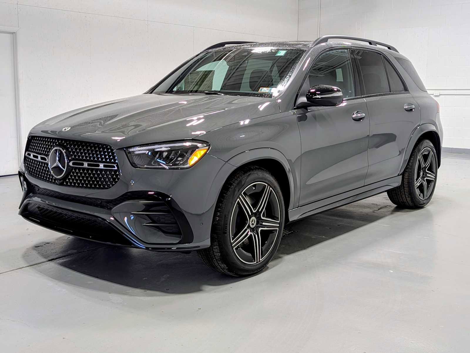 2026 Mercedes-Benz GLE GLE450's photo