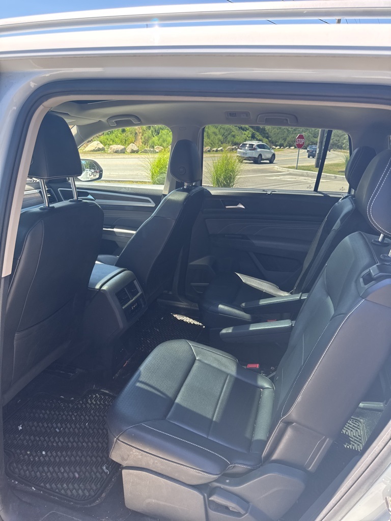 2021 Volkswagen Atlas SEL photo 21