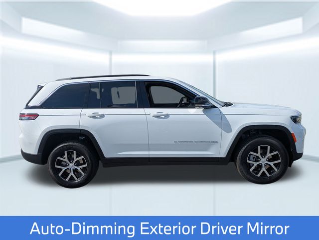2025 Jeep Grand Cherokee Limited photo 5