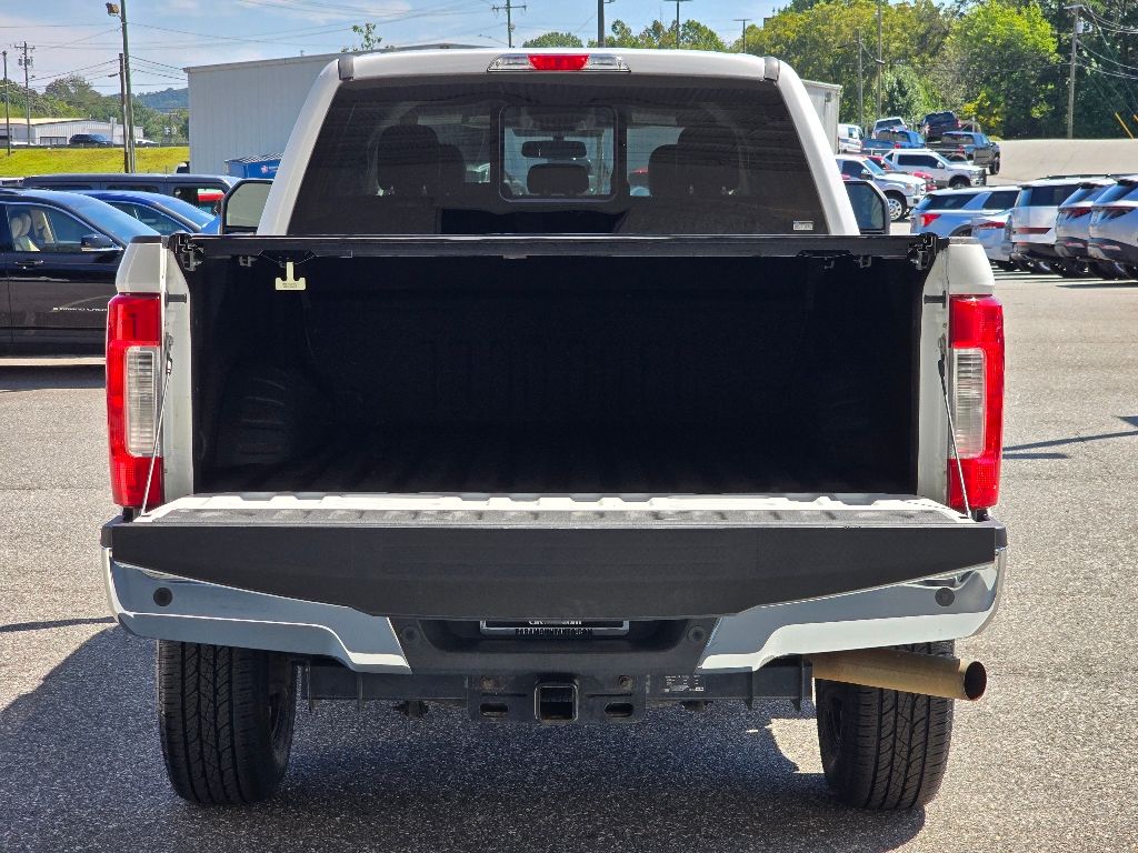 2019 Ford F-250 Lariat photo 3