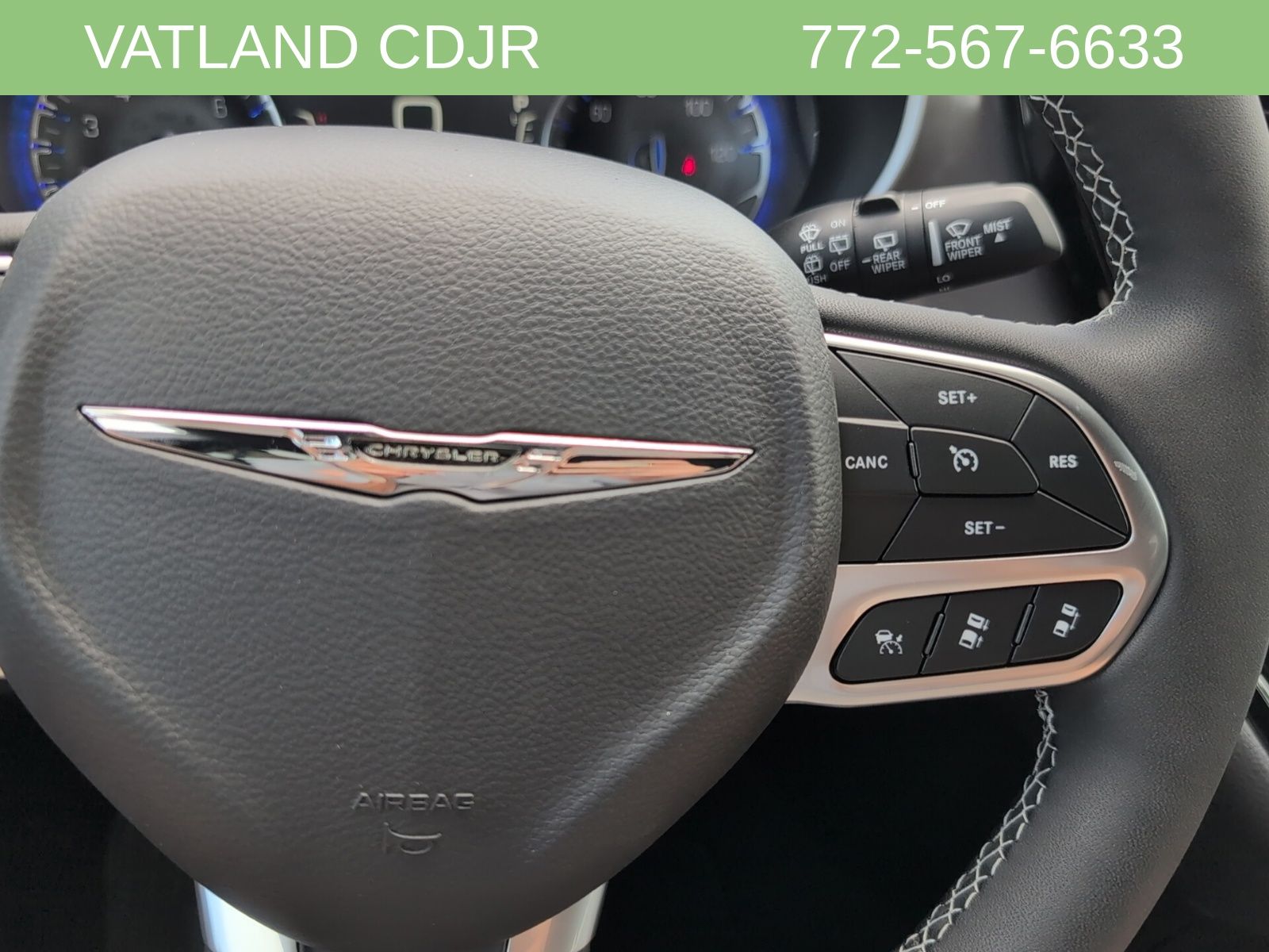 2026 Chrysler Pacifica photo 11