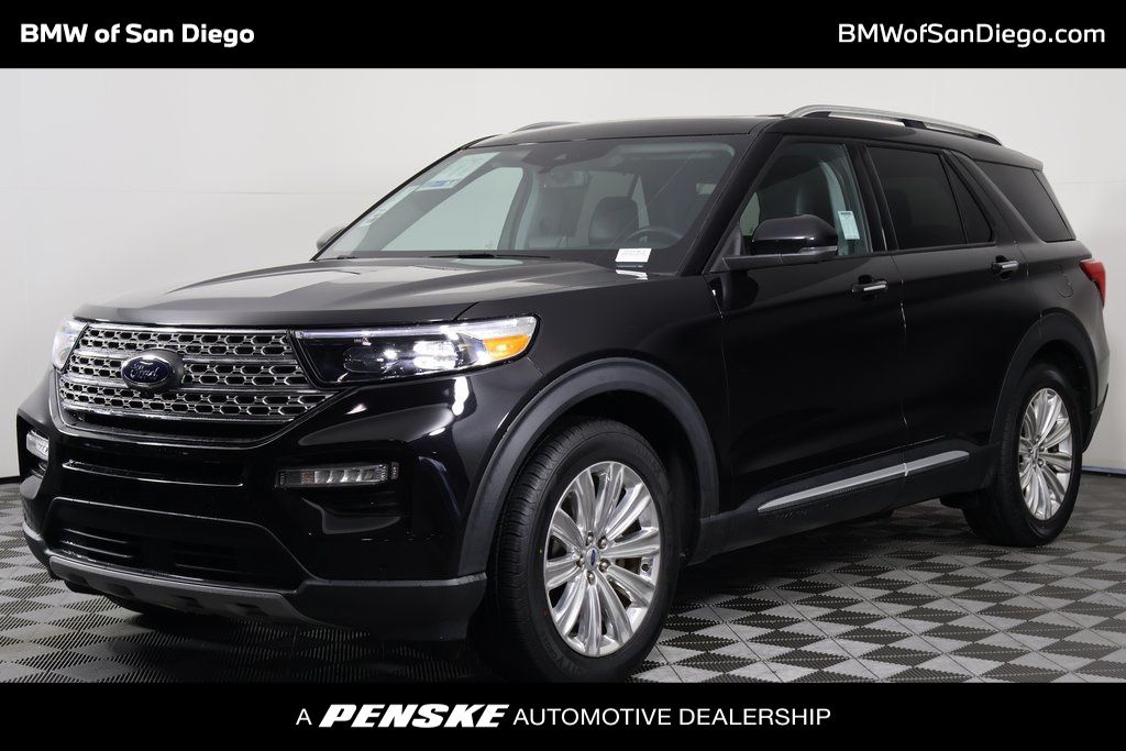 2023 Ford Explorer Limited's photo