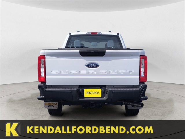 2023 Ford F-250 photo 4