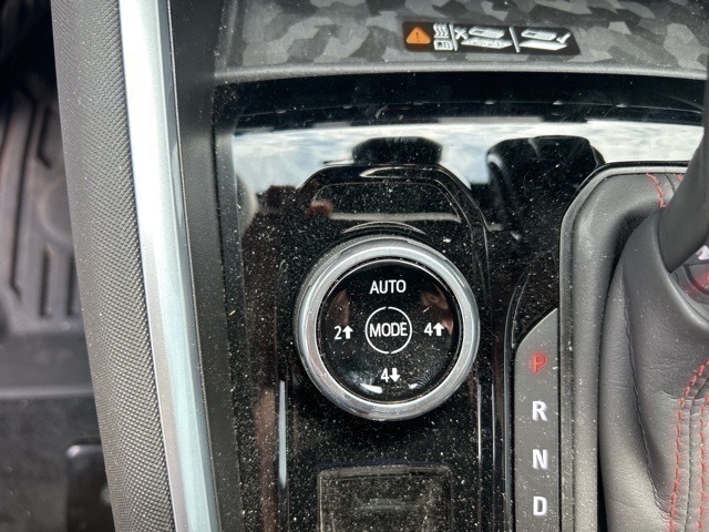 2024 Chevrolet Colorado Z71 photo 11