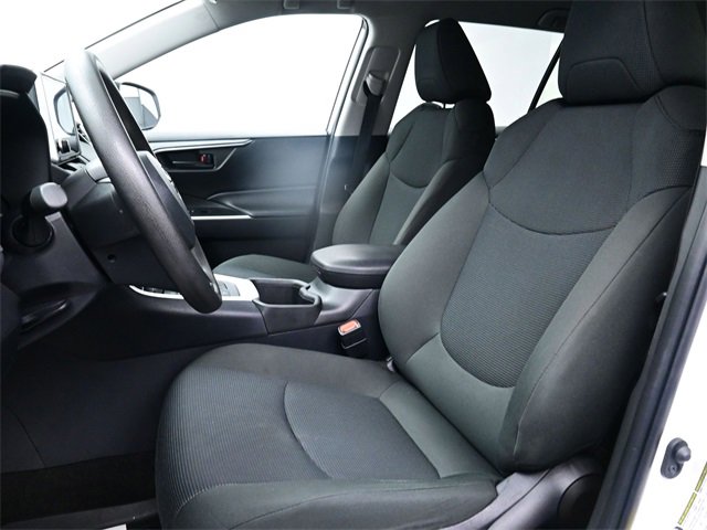 2024 Toyota RAV4 Hybrid LE photo 9