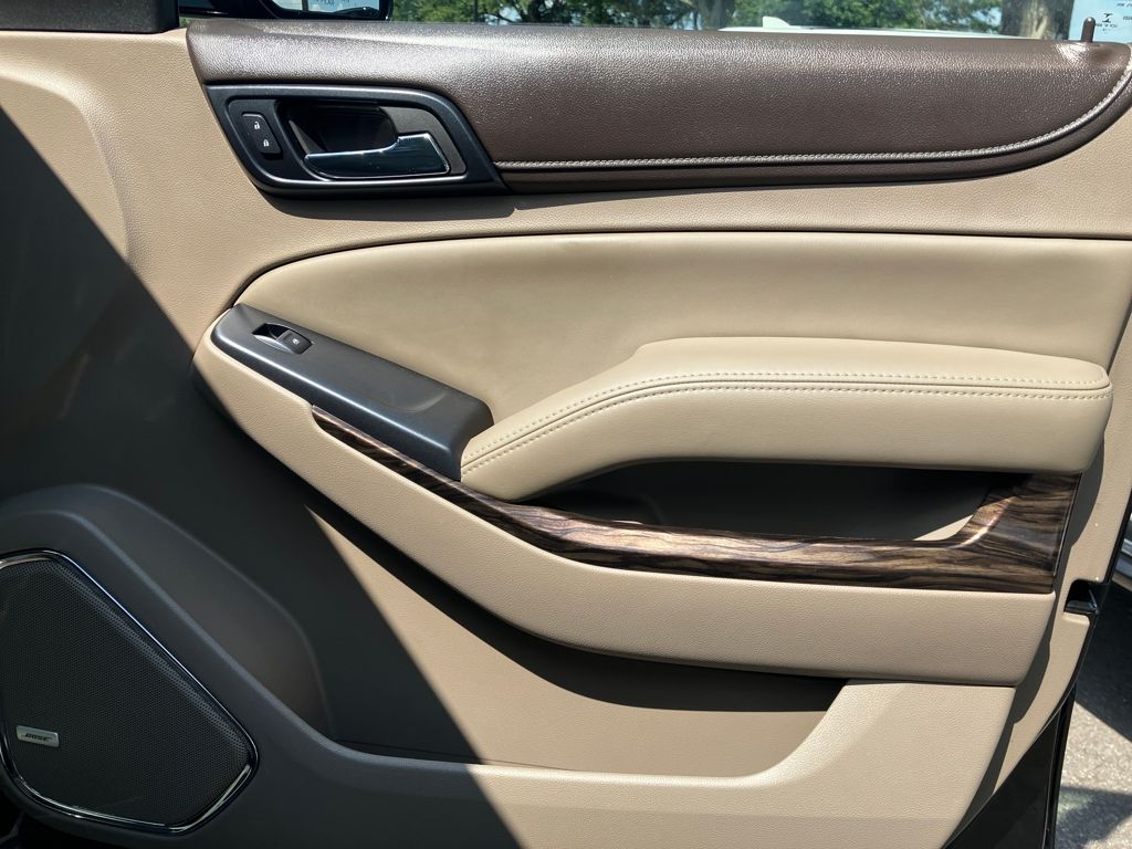 2015 Gmc Yukon SLT photo 33