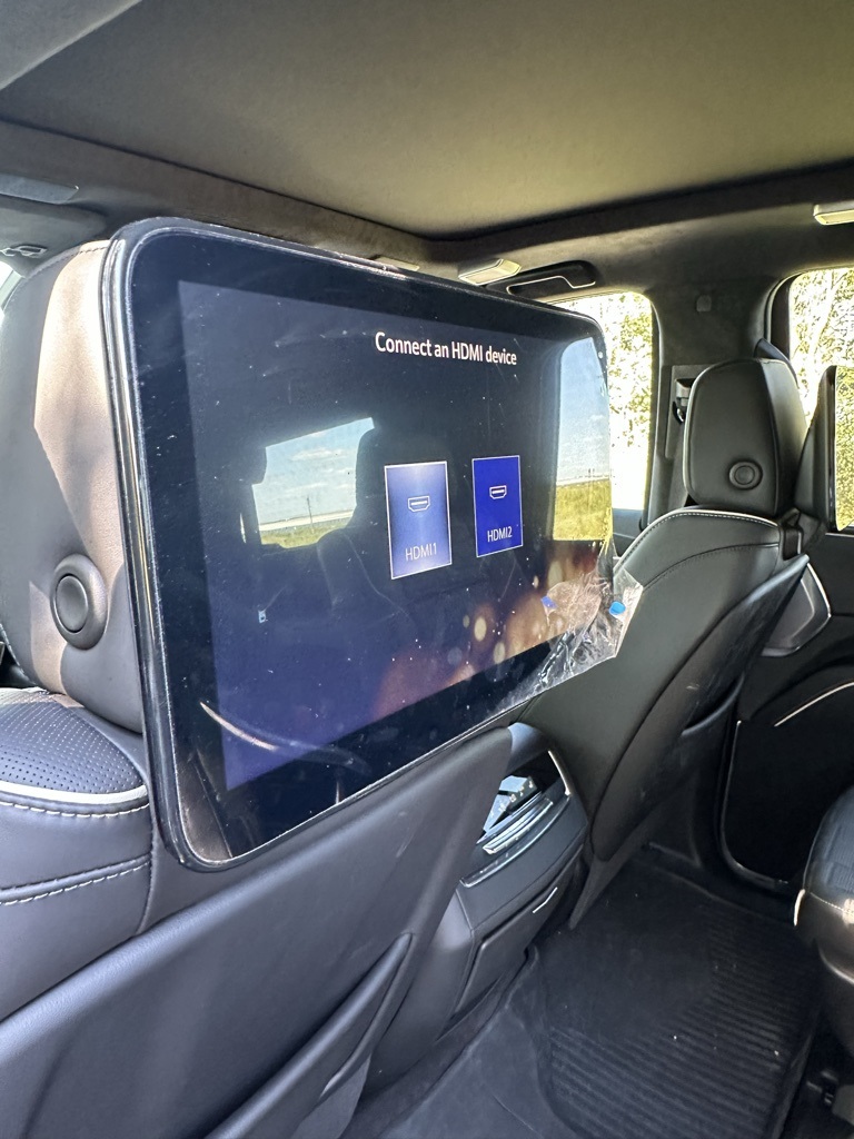 2024 Cadillac Escalade V-Series photo 10