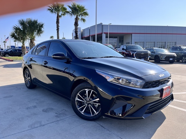 2024 Kia Forte LXS's photo