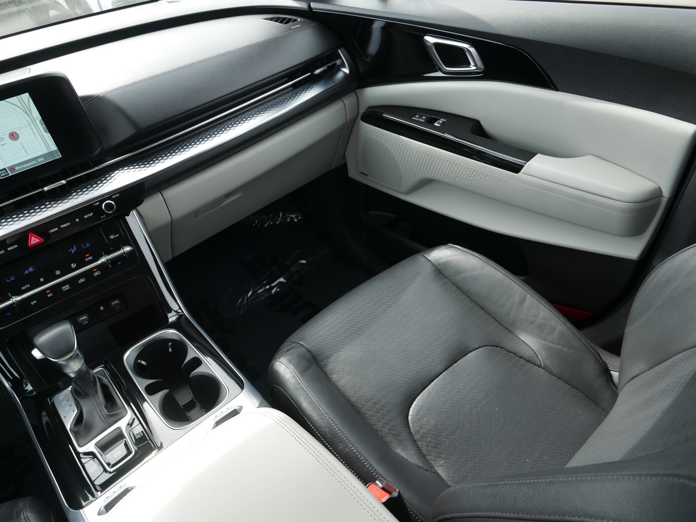 2023 Kia Carnival SX Prestige photo 11