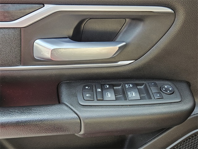 2022 Ram 1500 Big Horn Lone Star Night Edition photo 32