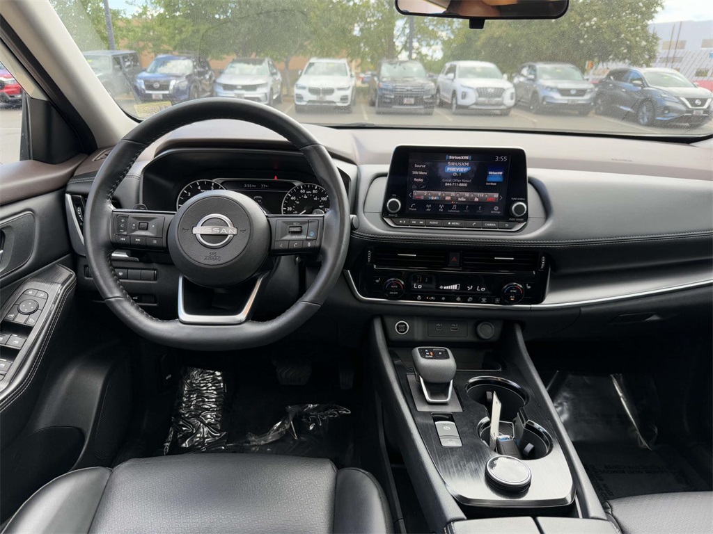 2023 Nissan Rogue SV photo 16