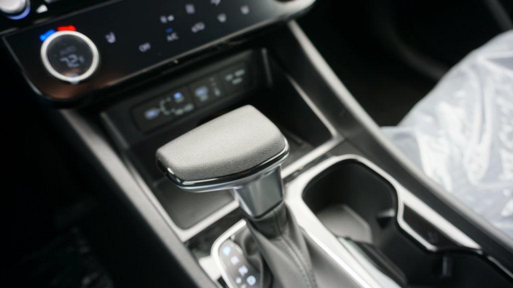 2025 Hyundai Tucson SEL photo 16