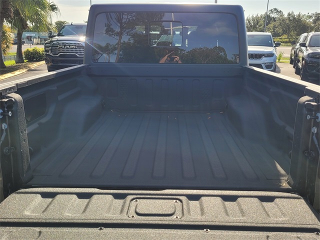 2025 Jeep Gladiator Rubicon photo 7