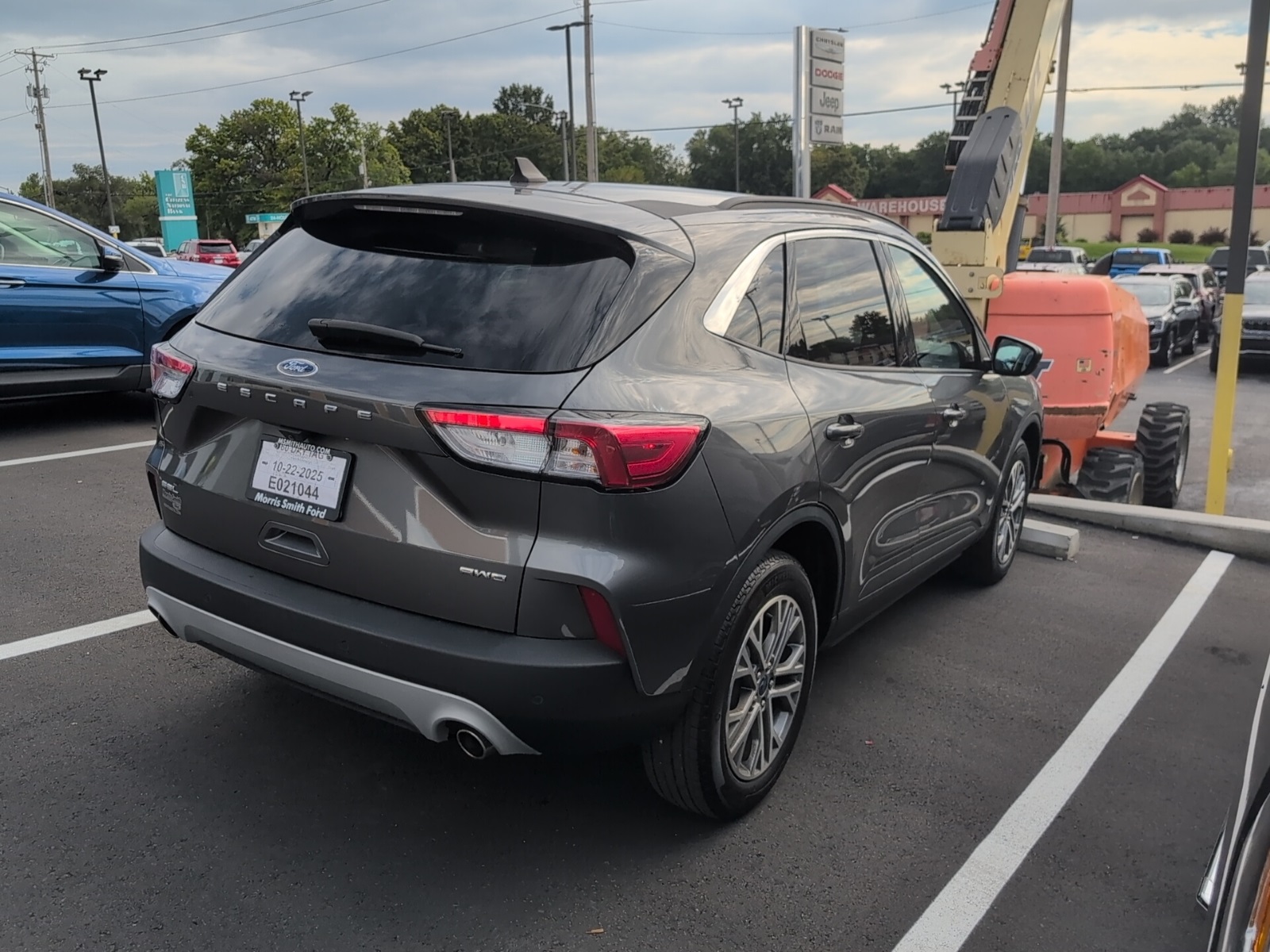 2022 Ford Escape SEL photo 4