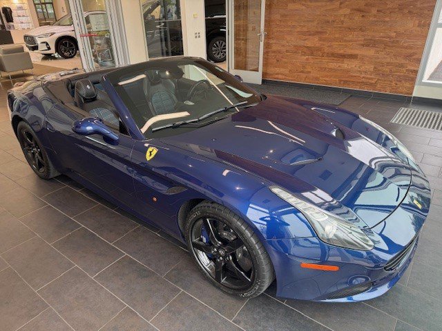 2015 Ferrari California T photo 6