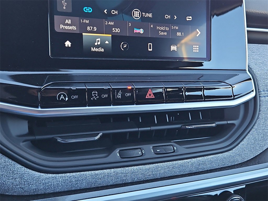 2025 Jeep Compass Latitude photo 20