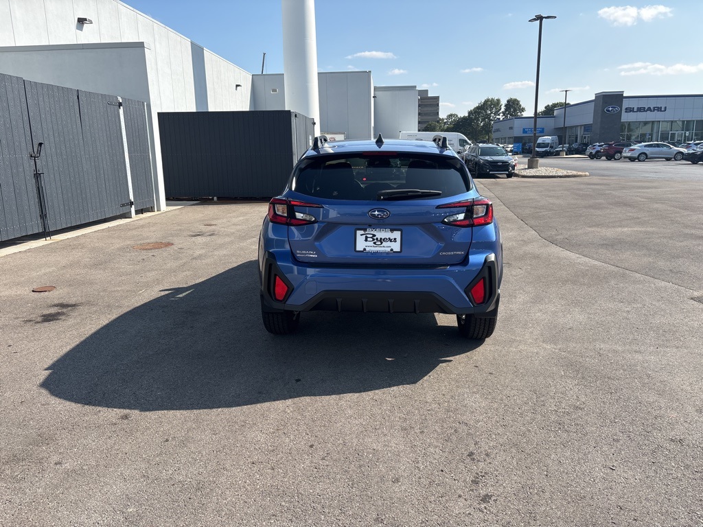 2025 Subaru Crosstrek Premium photo 4