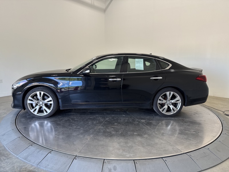 2018 Infiniti Q70 3.7 Luxe photo 4