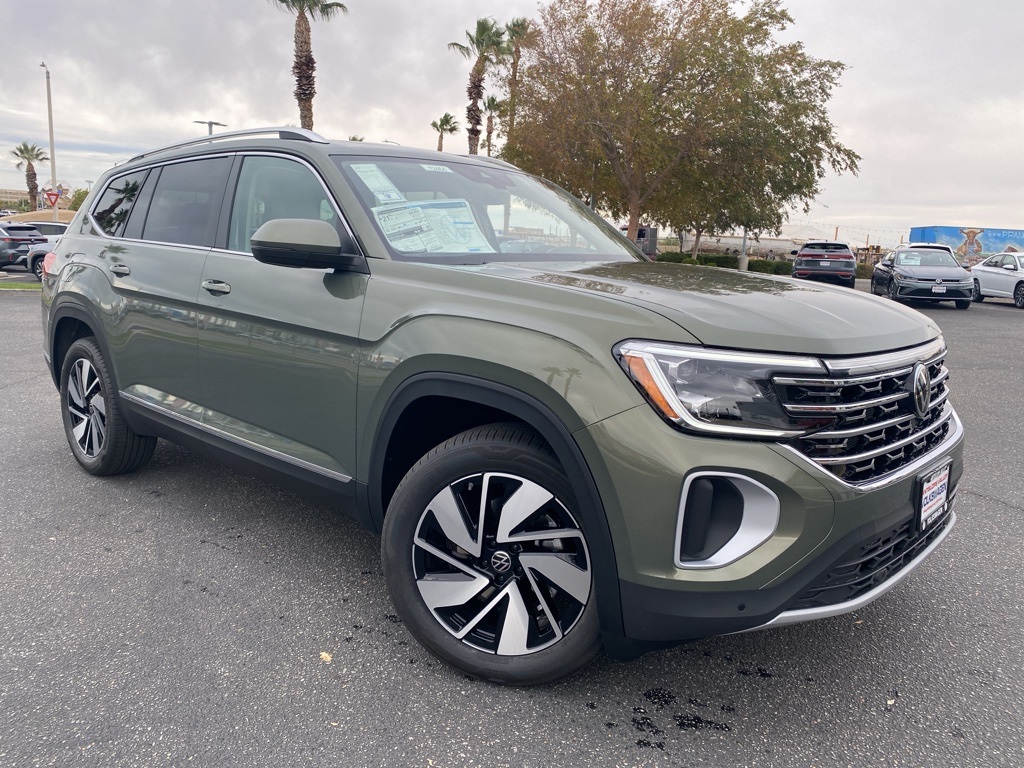 2026 Volkswagen Atlas SEL's photo