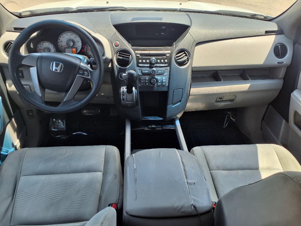 2012 Honda Pilot LX photo 4