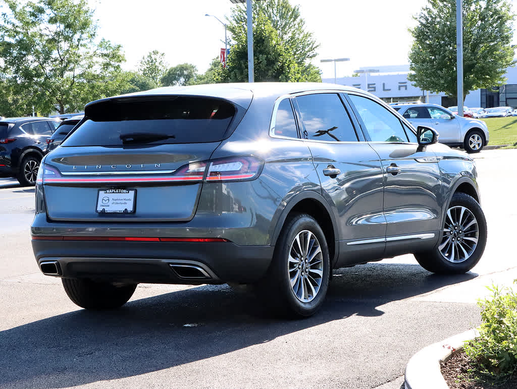 2022 Lincoln Nautilus Standard photo 7