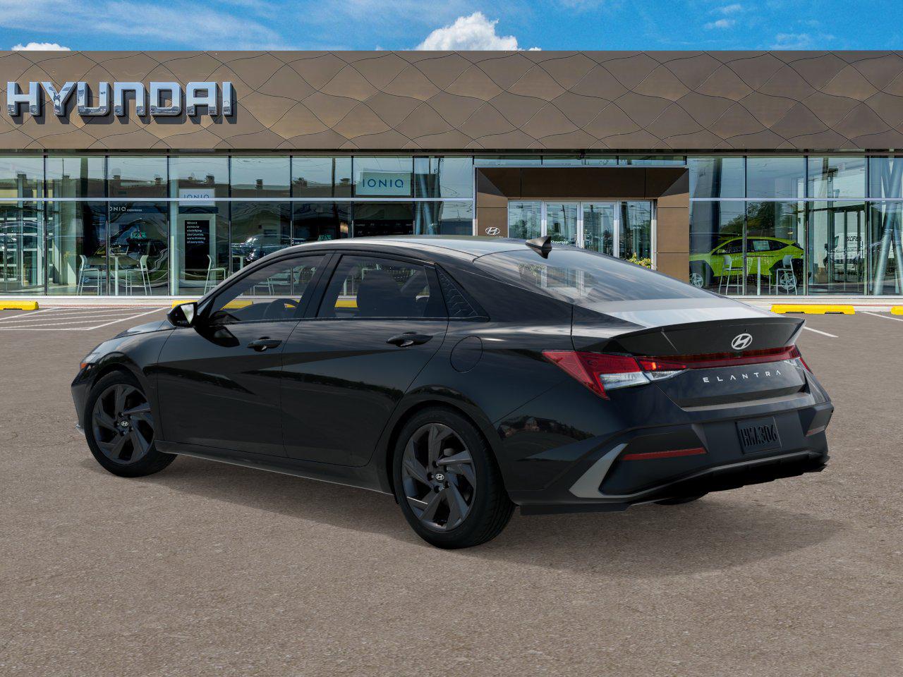 2026 Hyundai Elantra SEL Sport photo 4