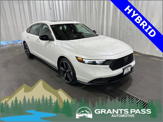 2025 Honda Accord Hybrid Sport's photo