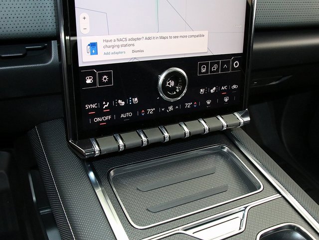 2026 Gmc Sierra EV AT4 photo 22