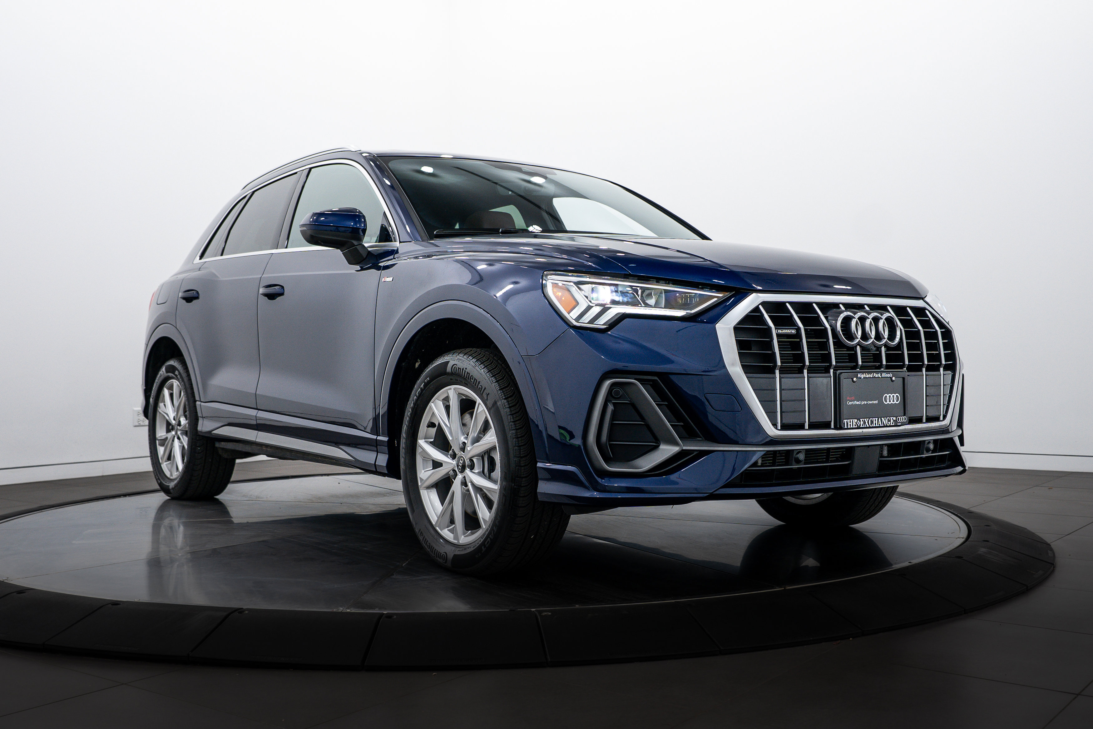 2025 Audi Q3 S Line Premium Plus's photo