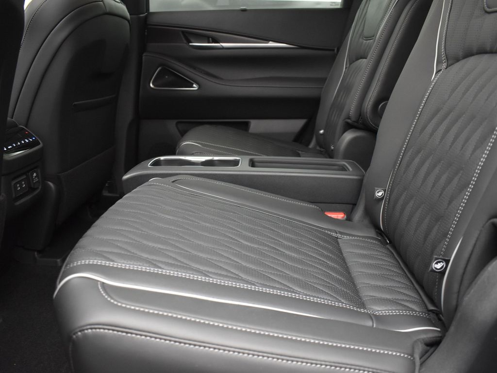 2026 Infiniti QX60 Autograph AWD photo 13