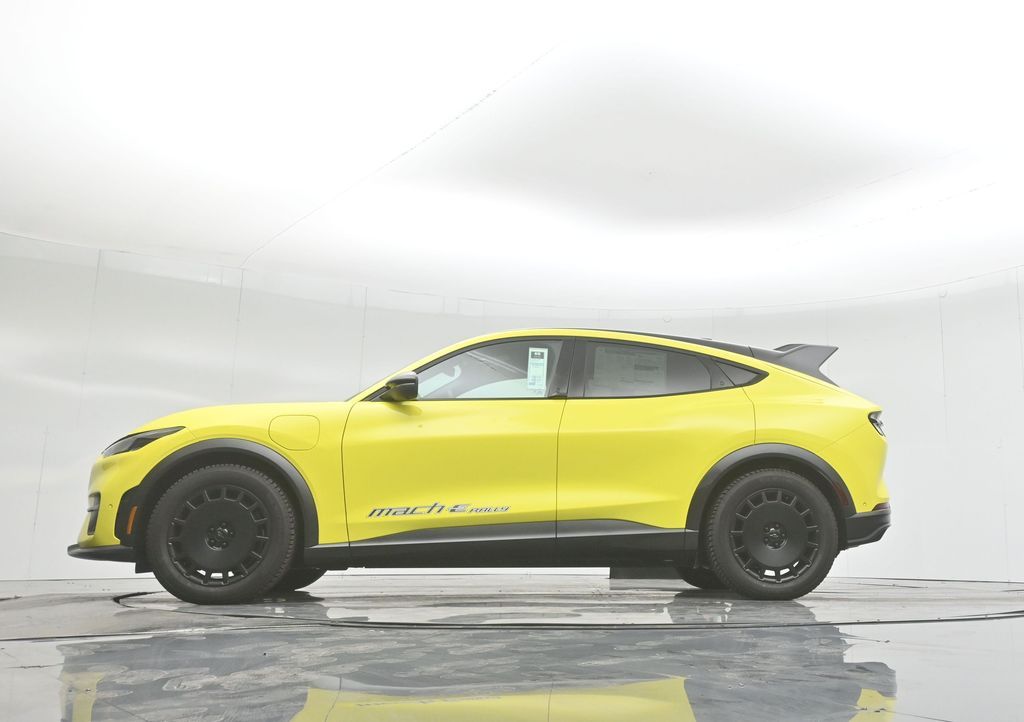 2024 Ford Mustang Mach-E GT photo 6
