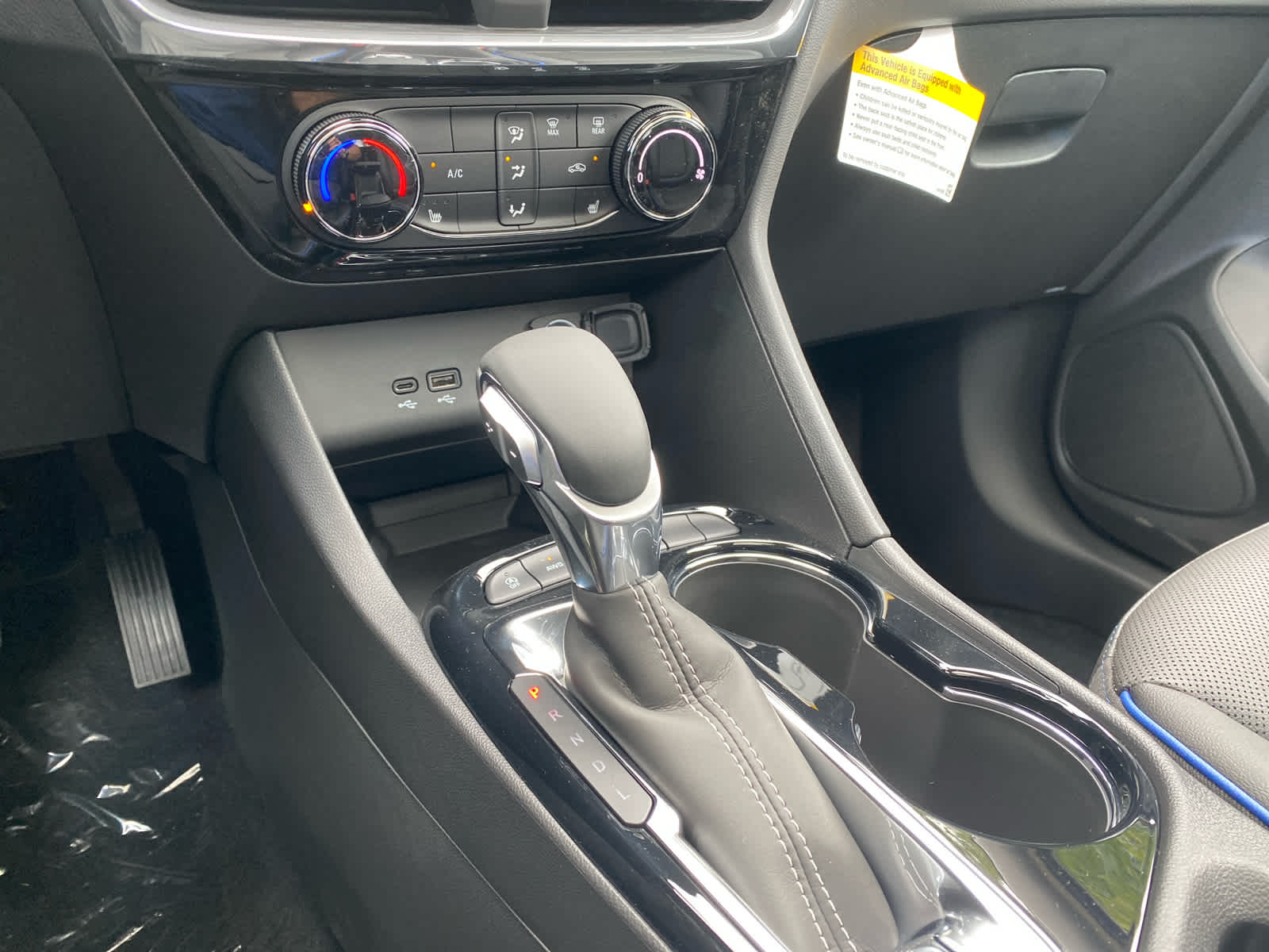 2026 Buick Encore GX Sport Touring photo 21
