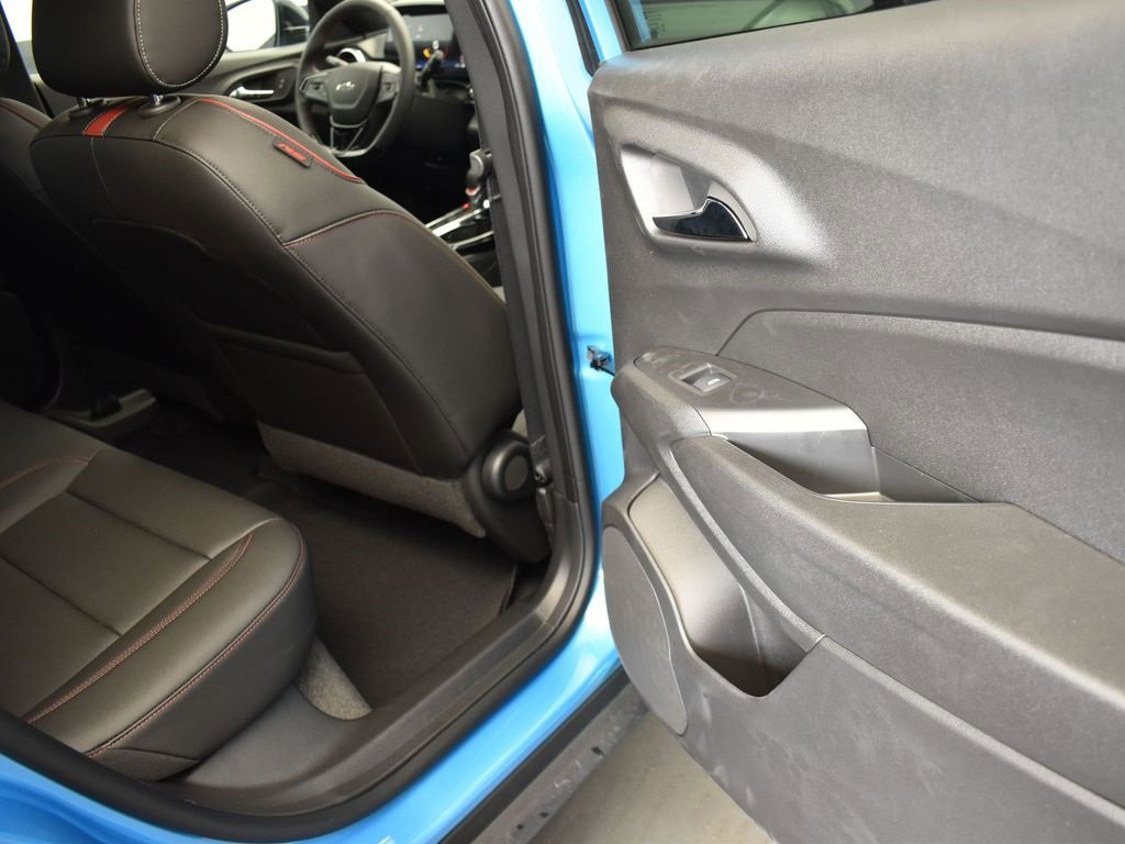 2025 Chevrolet Trax photo 19