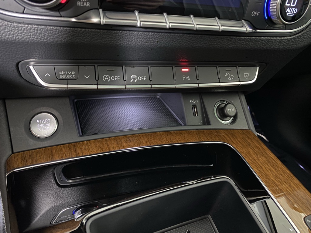 2023 Audi Q5 45 S line Premium photo 12