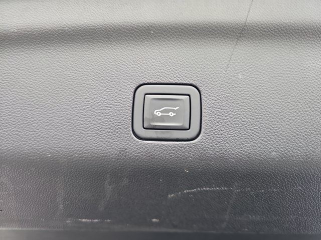 2023 Gmc Yukon SLT photo 15