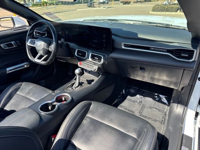 2024 Ford Mustang EcoBoost Premium photo 19